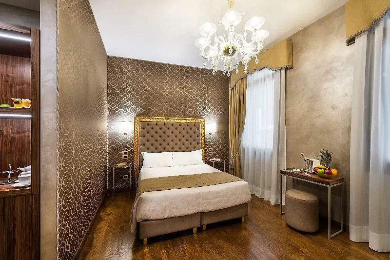 Palazzo San Lorenzo Venice Hotel