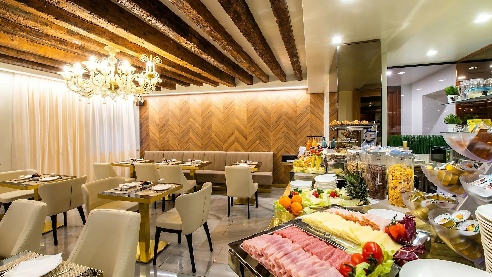 Palazzo San Lorenzo Venice Hotel