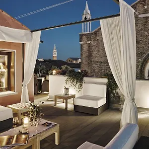 Bloom Settimo Cielo Bed & Breakfast Venetië