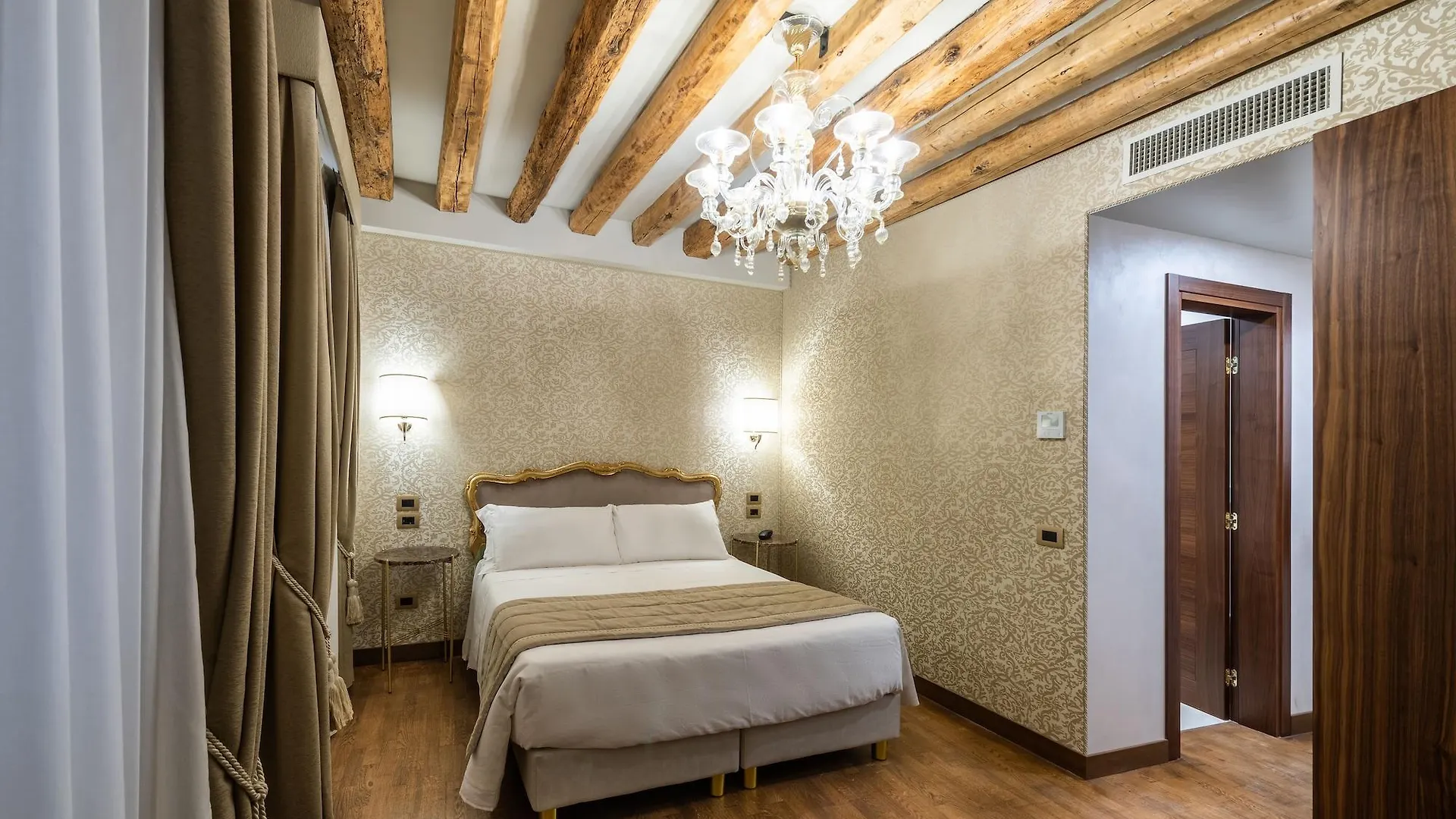 Palazzo San Lorenzo Venice Italy