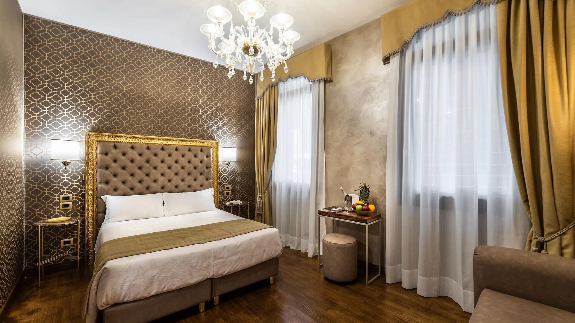 Palazzo San Lorenzo Venice 4*,